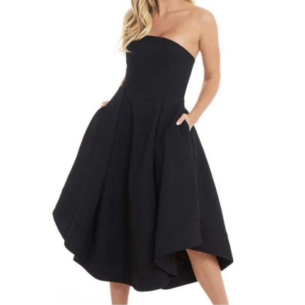 C/MEO Collective Entice Strapless Gown